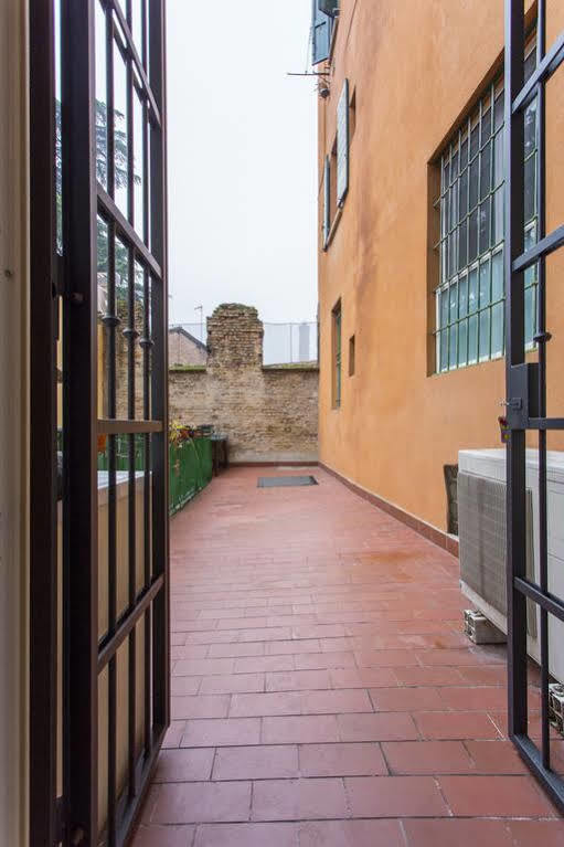 Petroni 38 By Studio Vita Bolonia Exterior foto